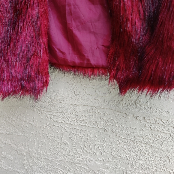 Escalier faux fur vest - Picture 5 of 7